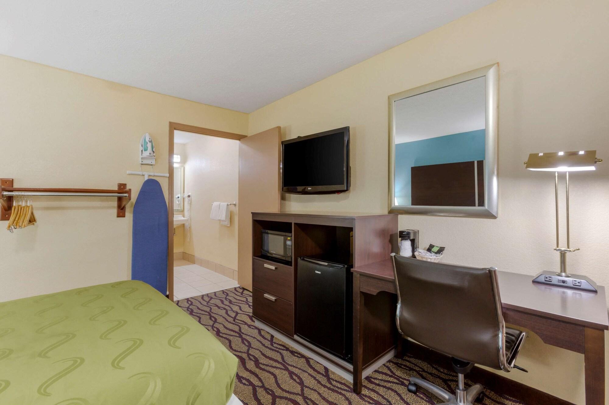 Quality Inn Columbus-East Eksteriør billede