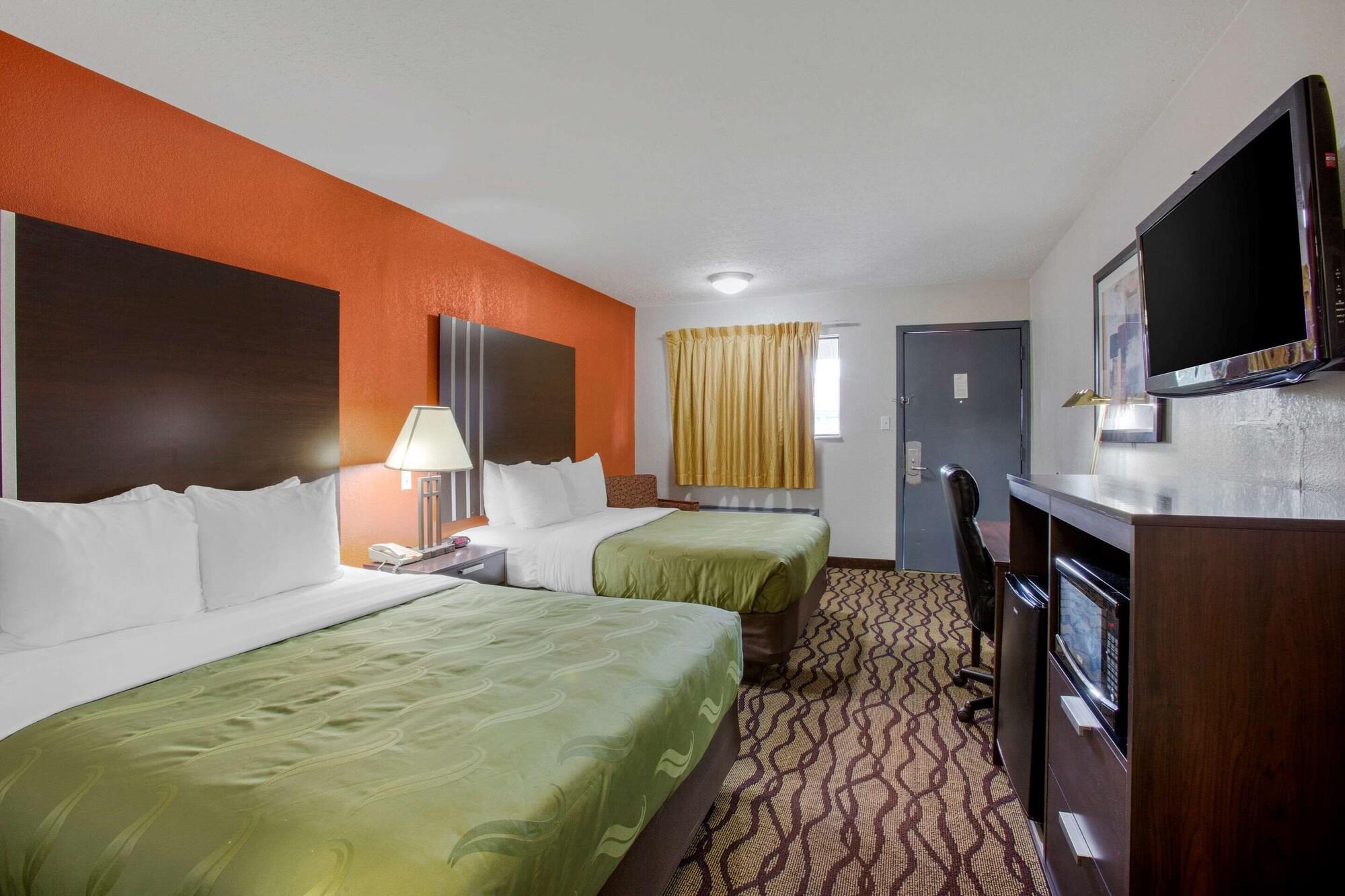 Quality Inn Columbus-East Eksteriør billede