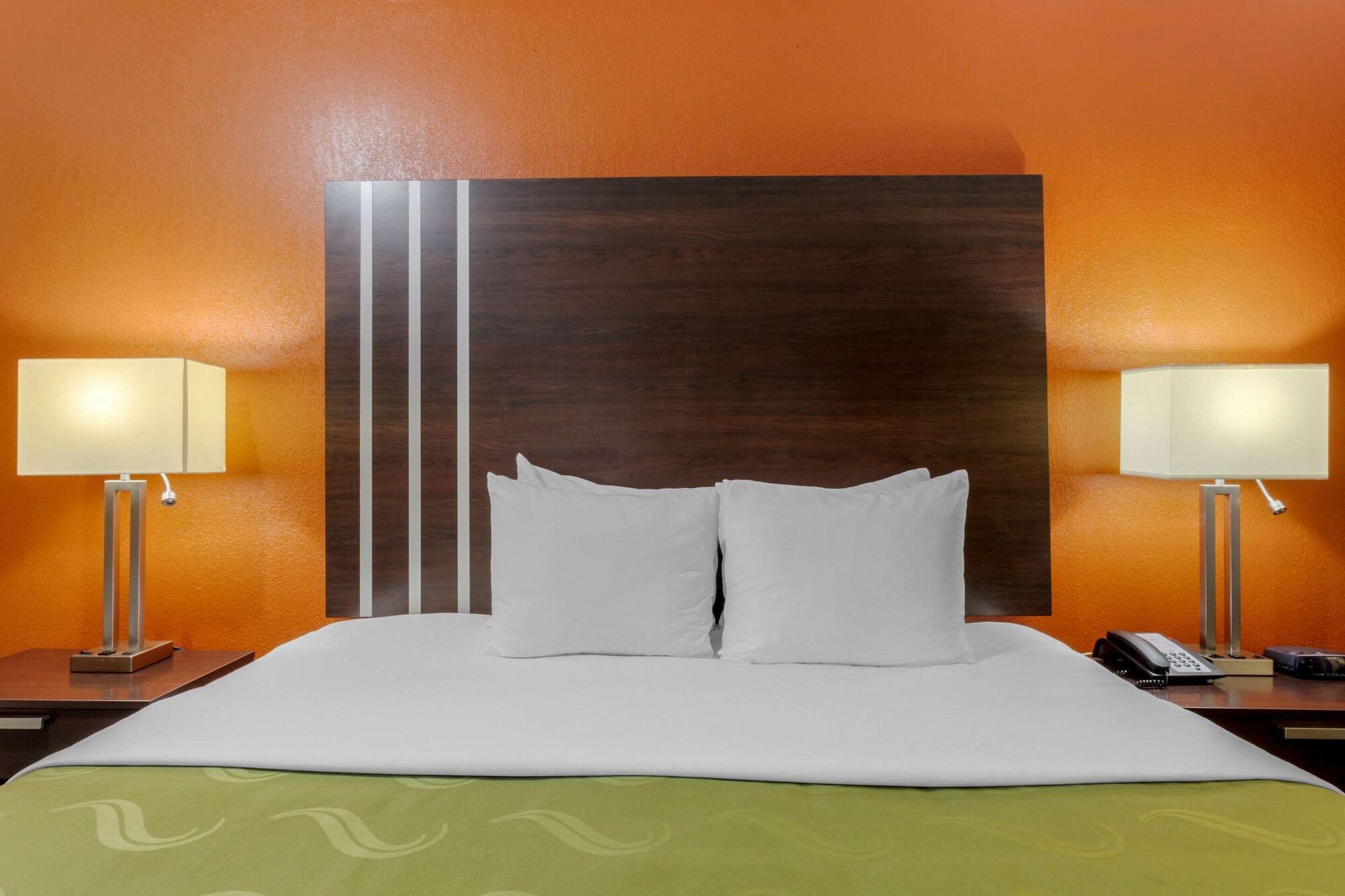 Quality Inn Columbus-East Eksteriør billede
