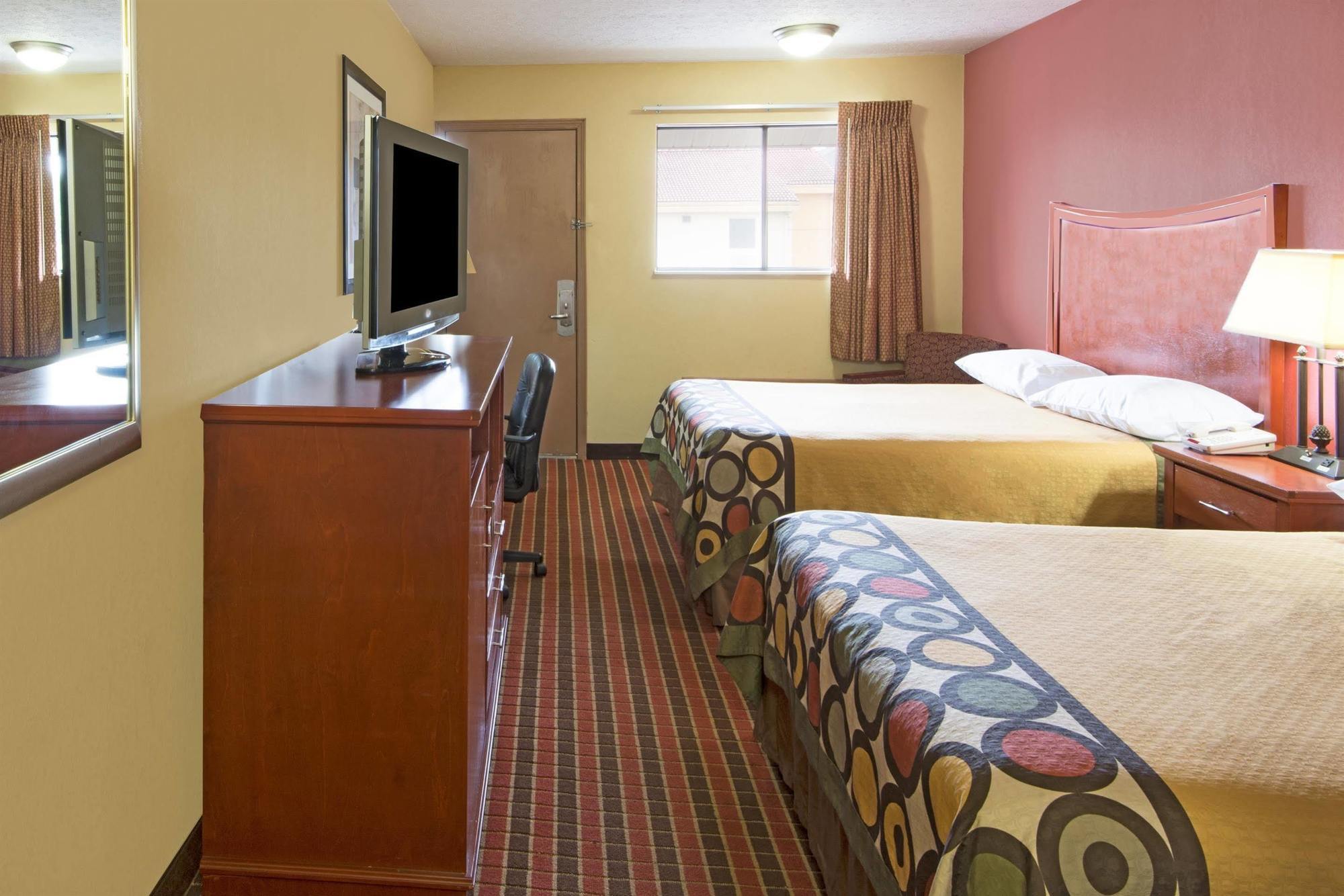 Quality Inn Columbus-East Eksteriør billede